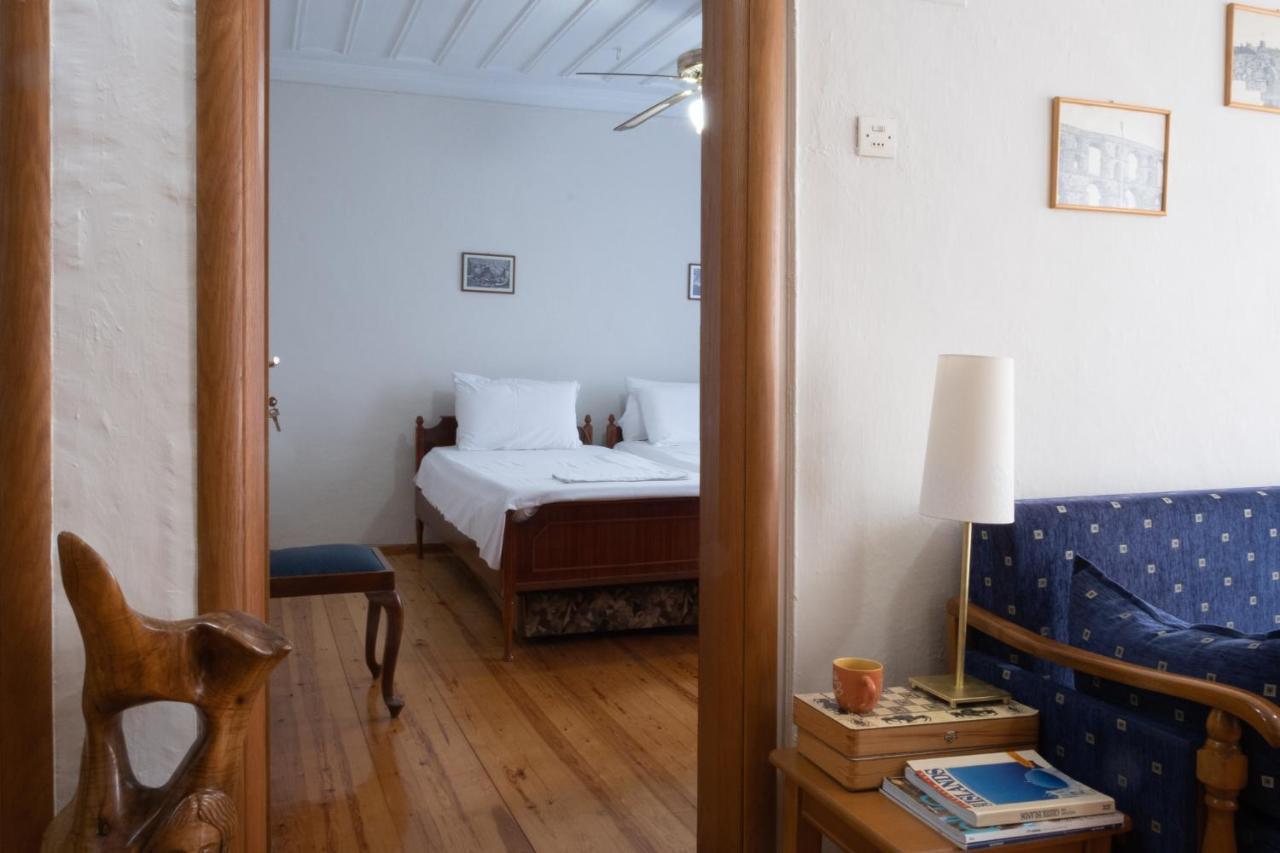 Kavala Rooms *
